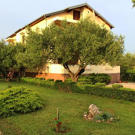 Kresan Soline 2 Apartment
